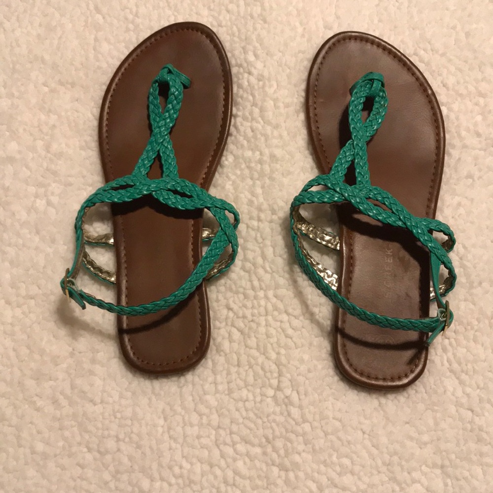 Women’s sandals